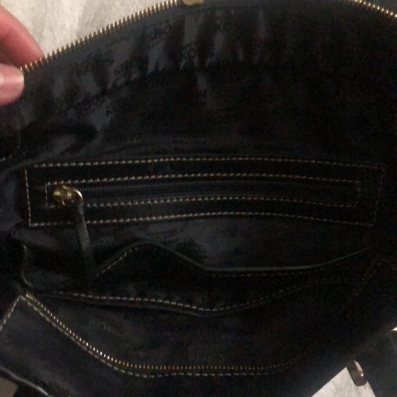 MICHAEL KORS SIGNATURE TOTE - Picture 6 of 9